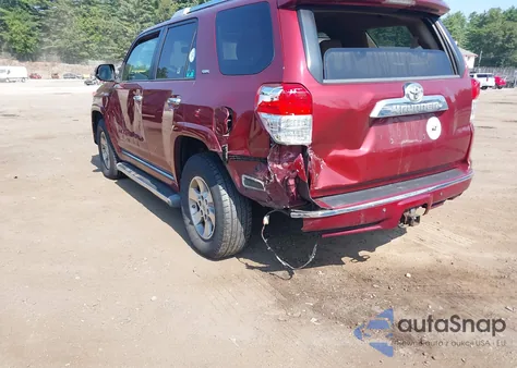 2010 Toyota 4Runner Sr5 V6 z USA, uszkodzony, nr VIN JTEBU5JR2A5007538